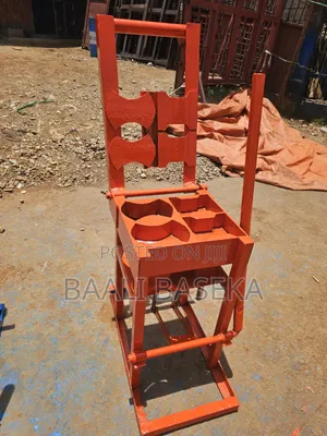 Unique Manual Paver Machine