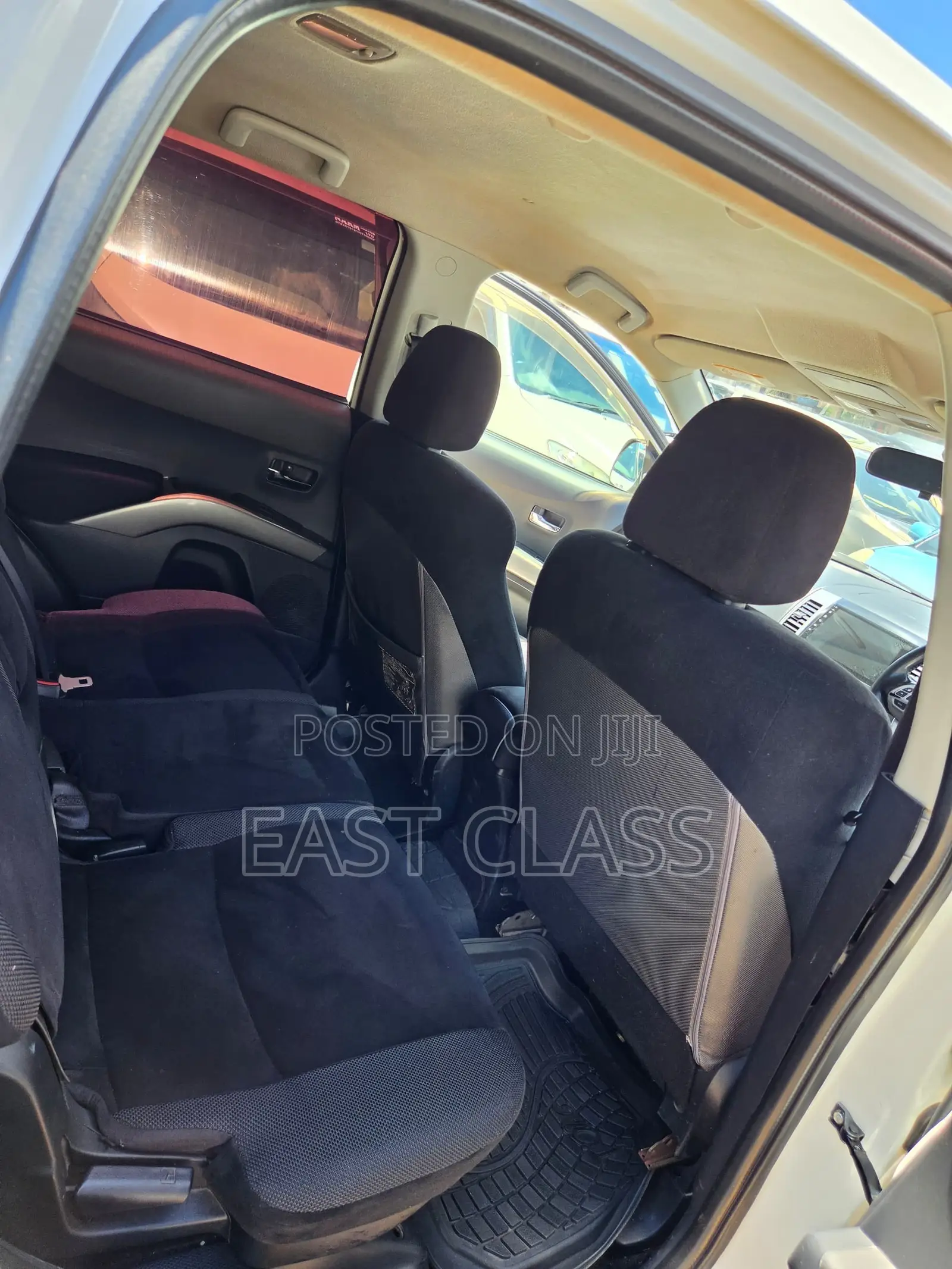 Mitsubishi Outlander 2009 White
