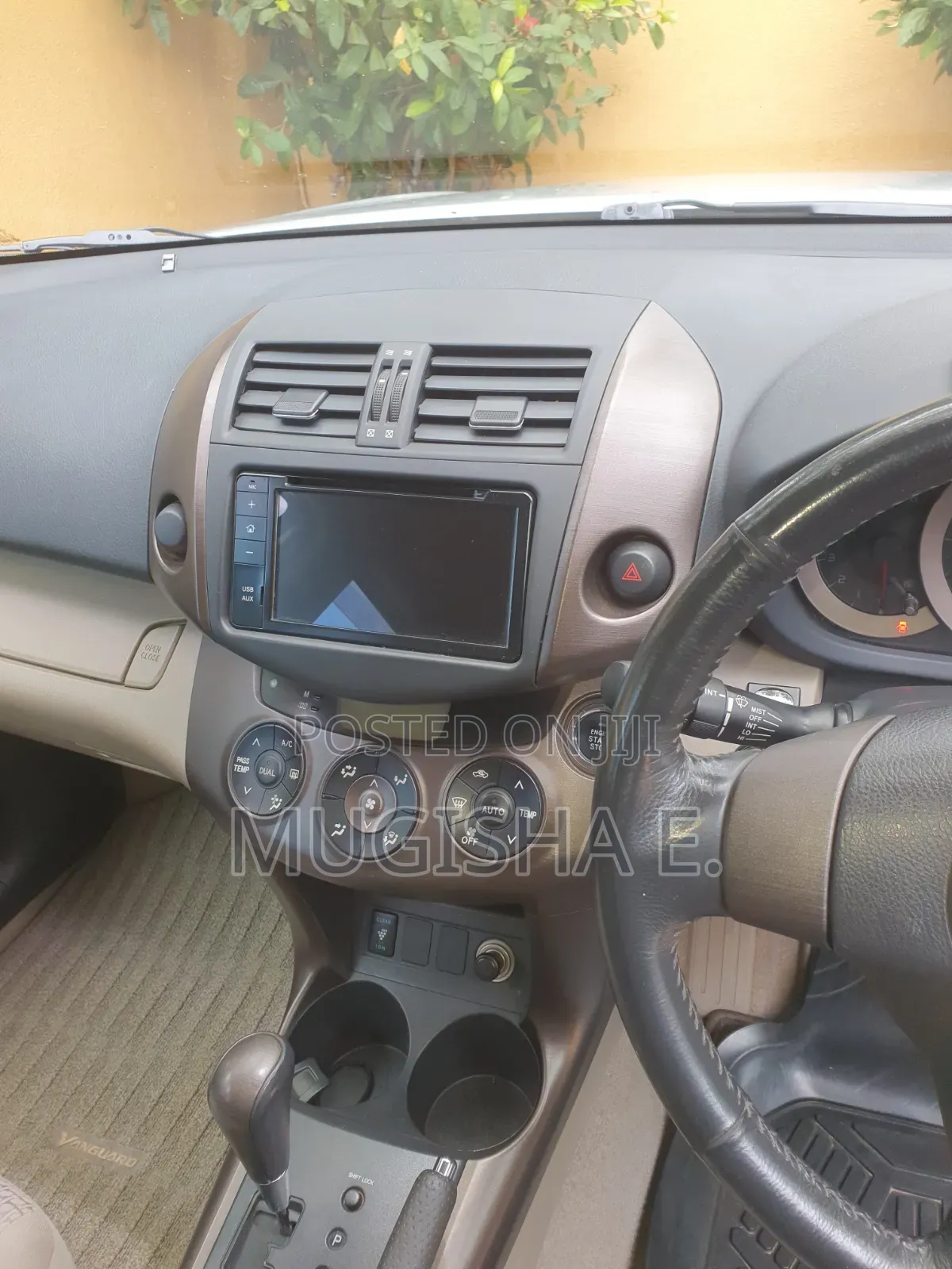 Toyota Vanguard 2008 Gray