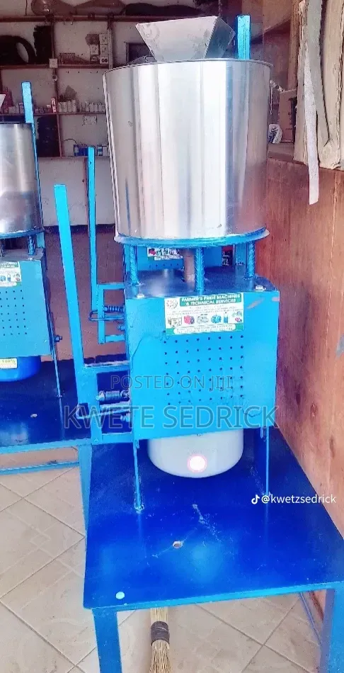 Gnut Paste Machines