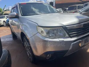 Subaru Forester 2014 Silver