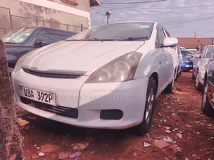 Toyota Wish 2005 White
