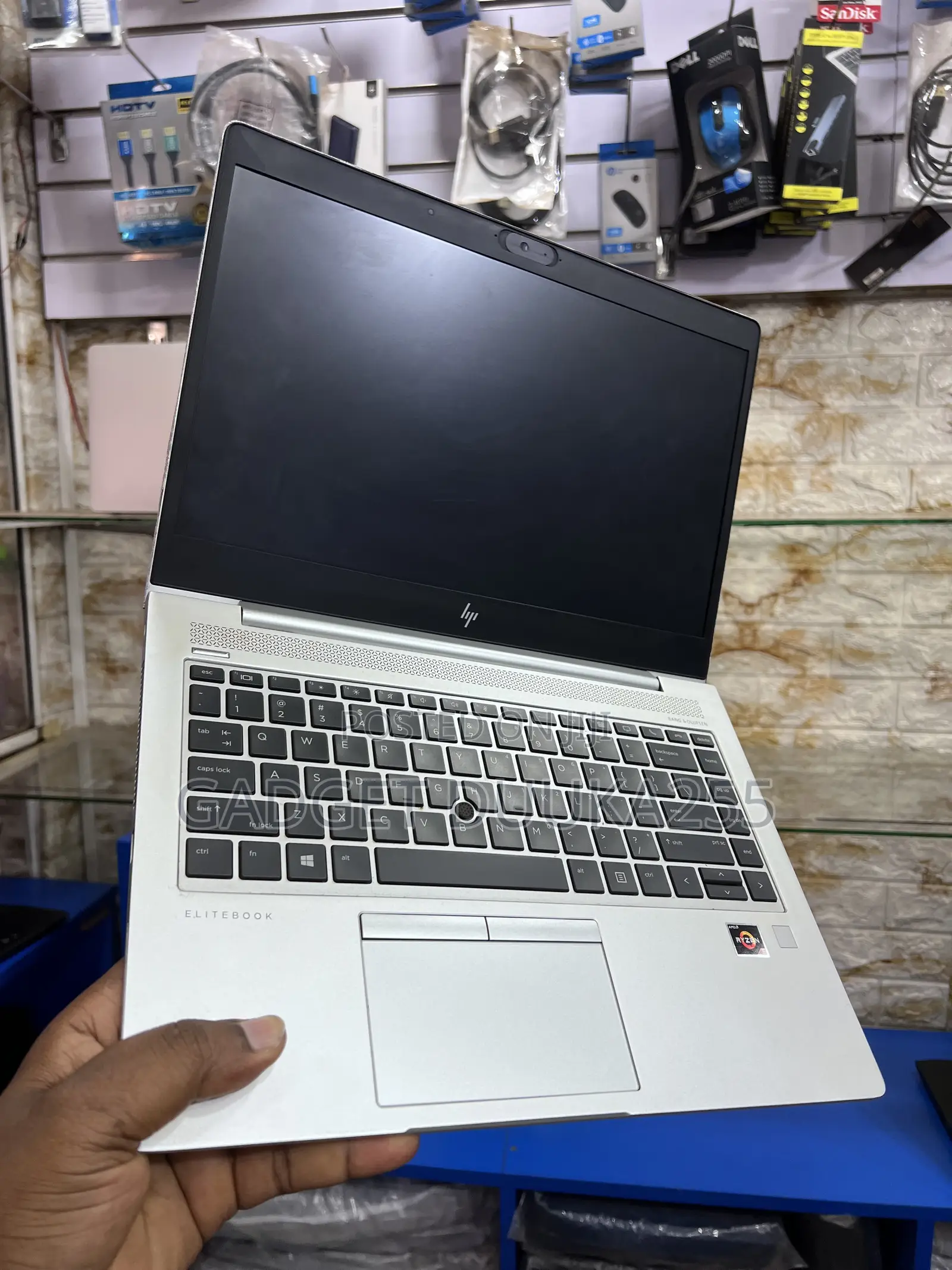 Laptop HP EliteBook 745 G6 8GB AMD Ryzen 5 SSD 256GB