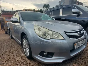 Subaru Outback 2013 Silver