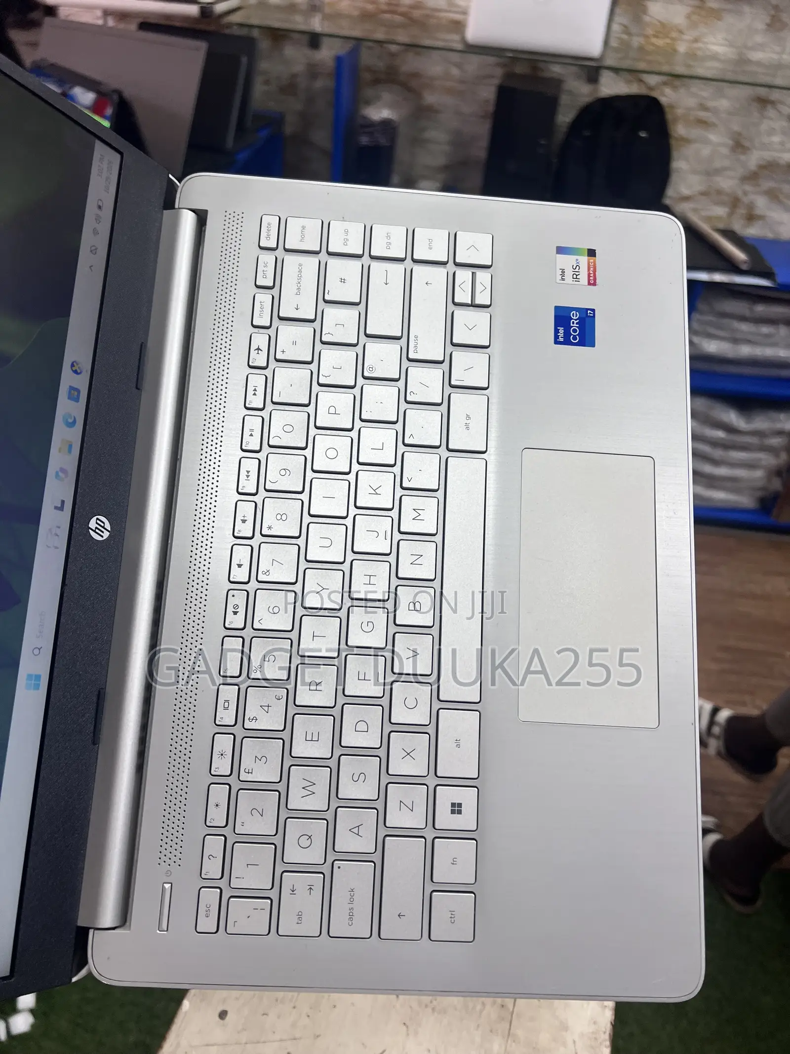 Laptop HP 14S 8GB Intel Core i7 SSD 512GB