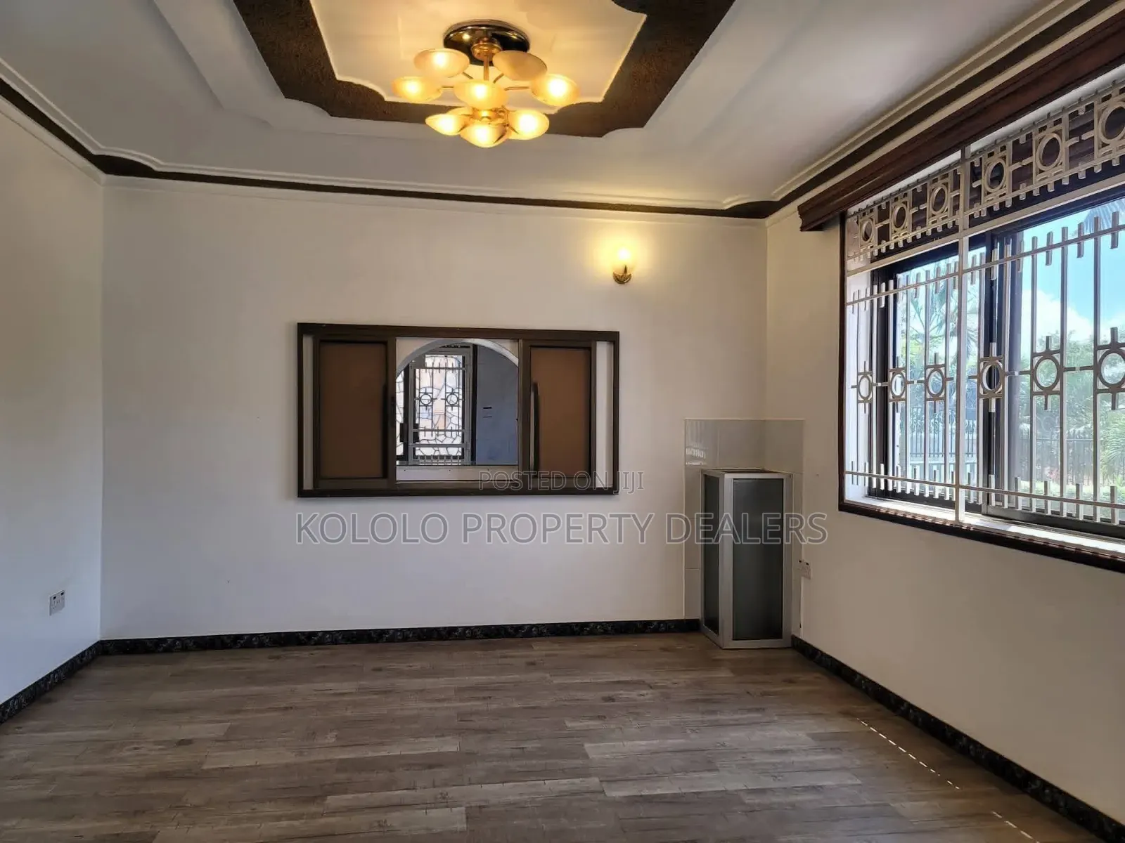 5bdrm Mansion in Naguru, Central Division for rent