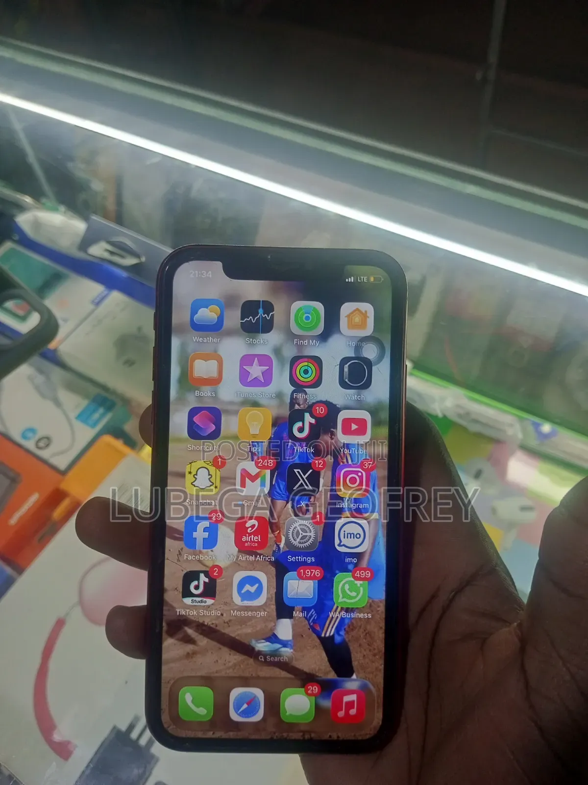 Apple iPhone 11 64 GB Red