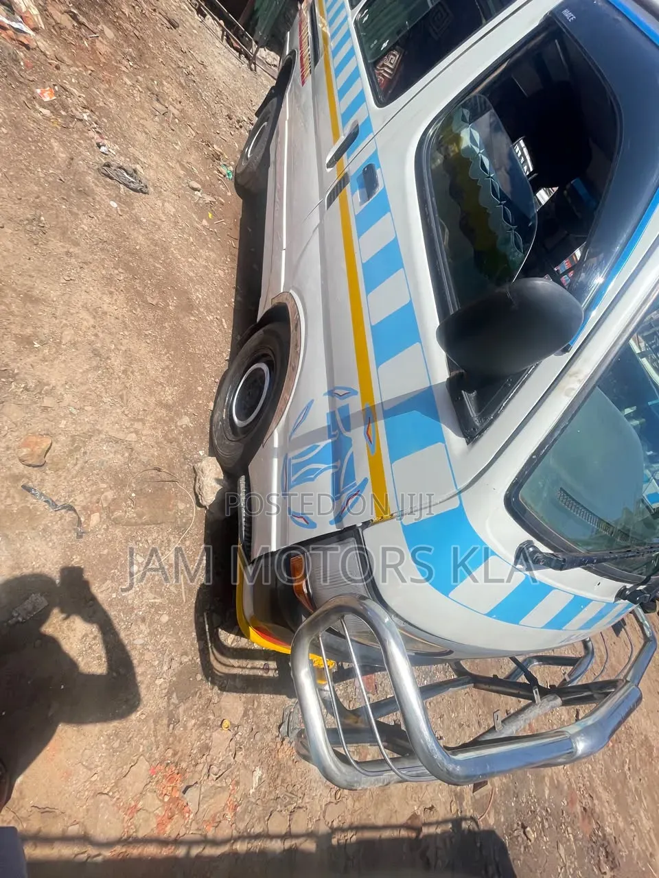 Toyota HiAce 1996 White