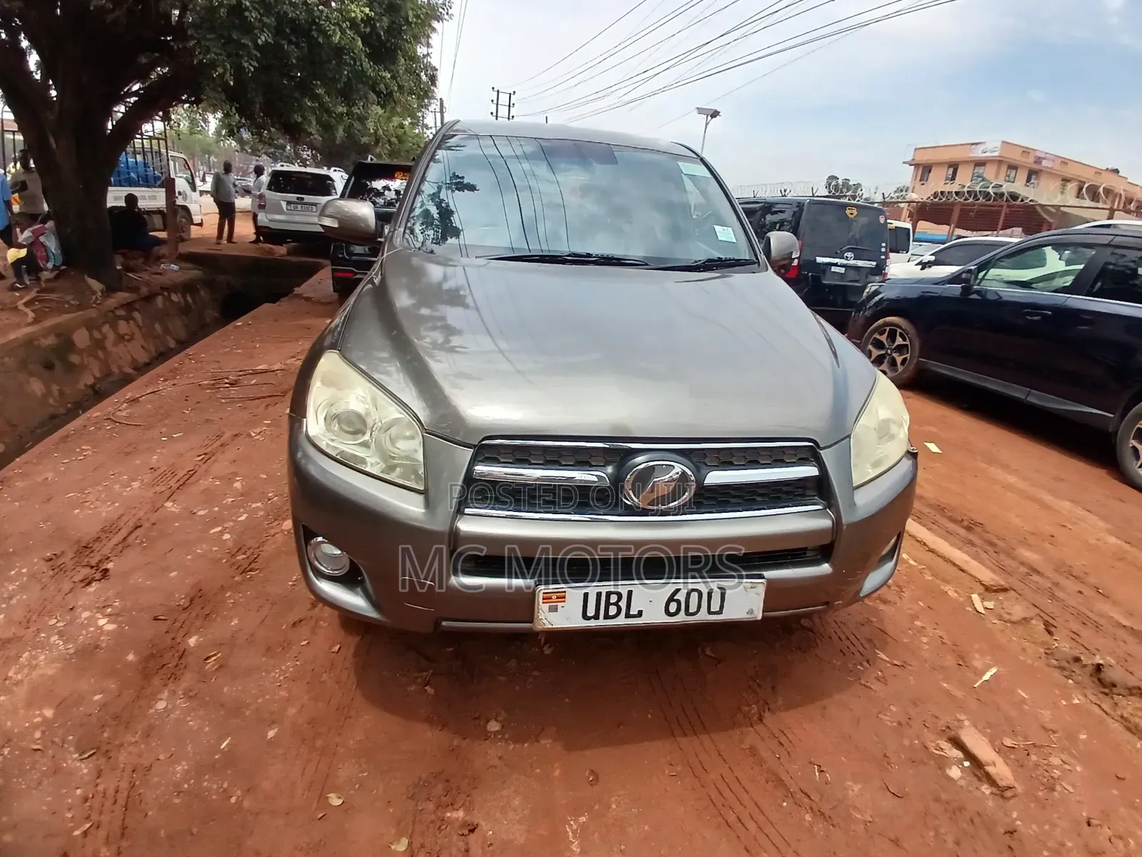 Toyota RAV4 Limited AWD (2.5L 4cyl 6A) 2013 Gray