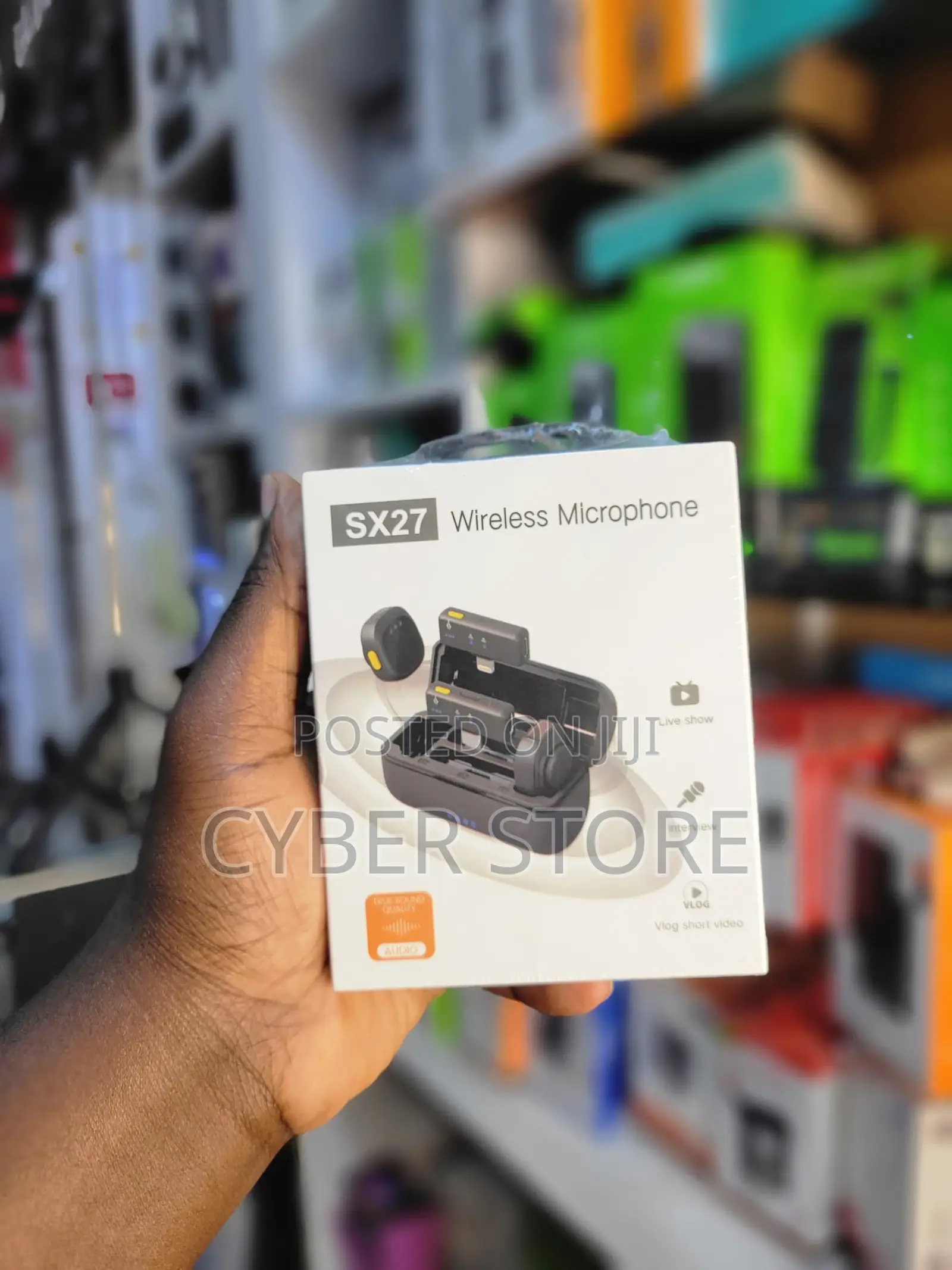 SX27 Dual Wireless Microphone System, a Portable Clip-on Lavalier