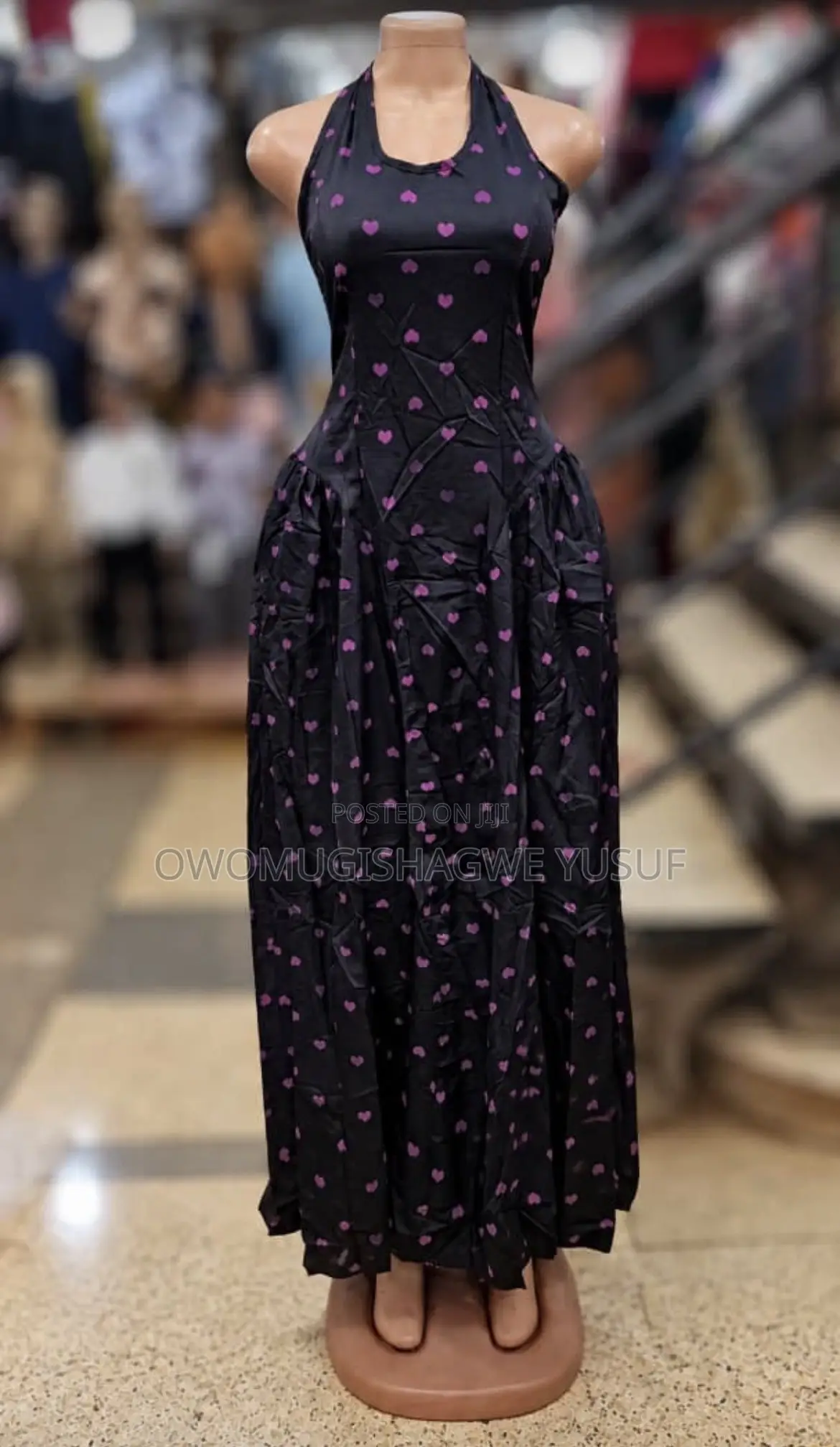 Halter-Neck Round Dress