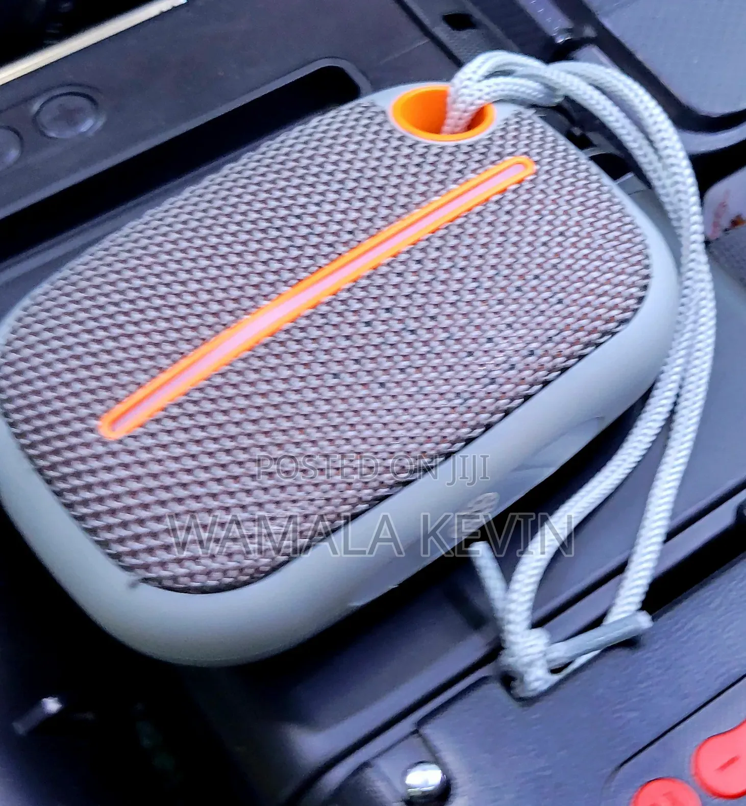 XT1 Portable Wireless Bluetooth Speaker