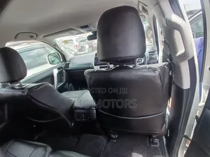 Toyota Land Cruiser Prado 2.7 i 2010 White