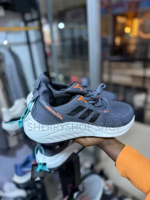 Sports Shoes