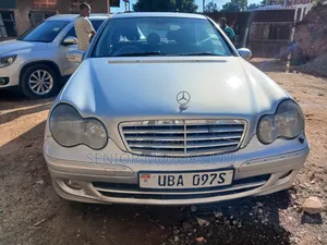 Mercedes-Benz C200 2005 Silver