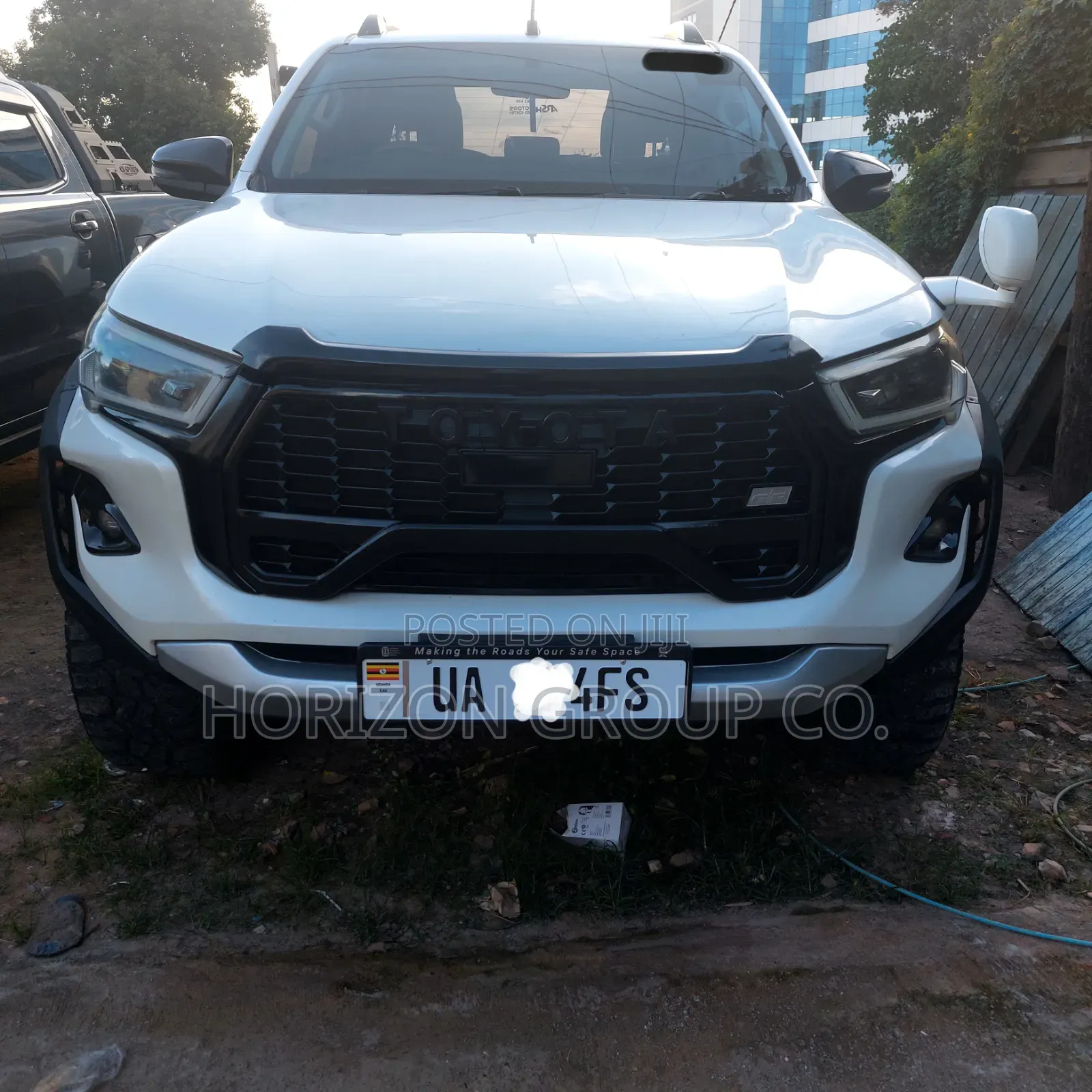 Toyota Hilux Revo Double Cab Deisel 2.8 AWD 2019 White