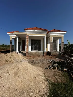 4bdrm Bungalow in Kira, Central Division for sale