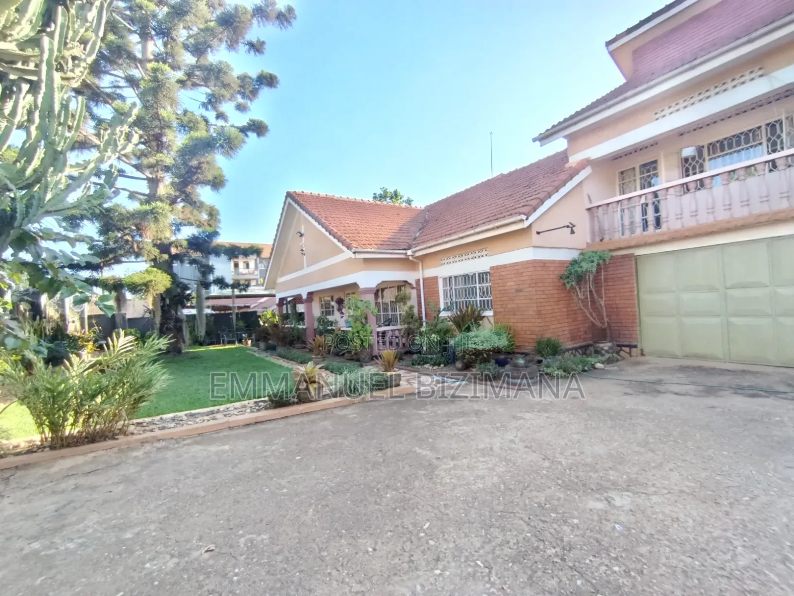 Furnished 4bdrm House in Kyaliwajjala, Central Division for sale