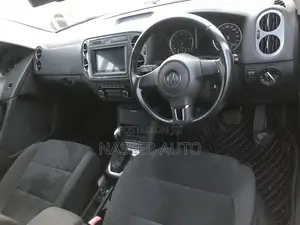 Volkswagen Tiguan 2010 White