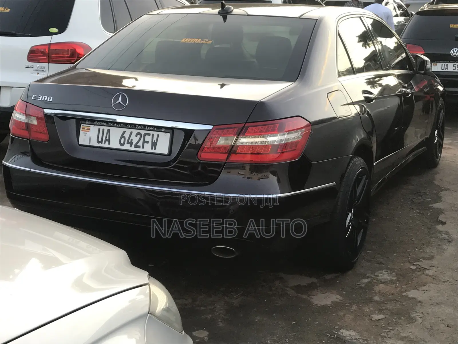 Mercedes-Benz E300 2010 Gray