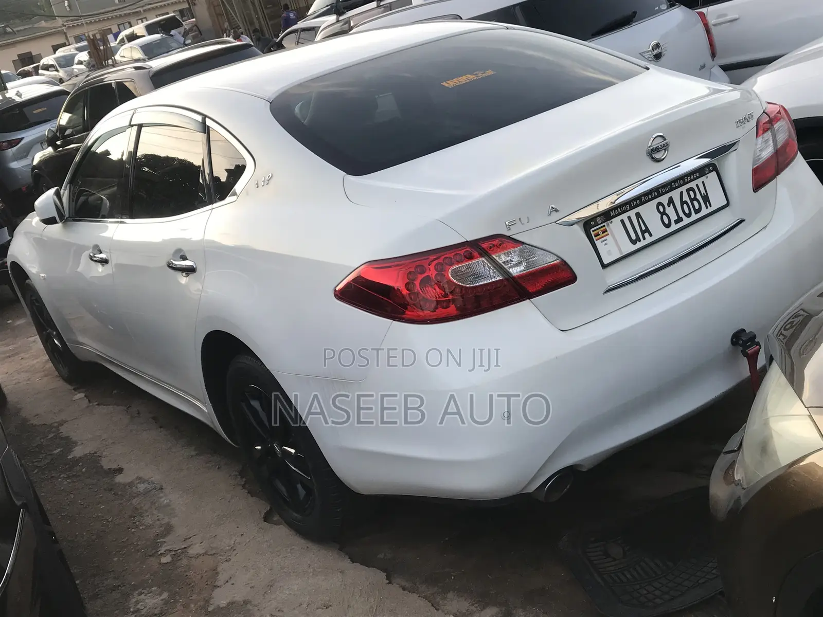 Nissan Fuga 2010 White