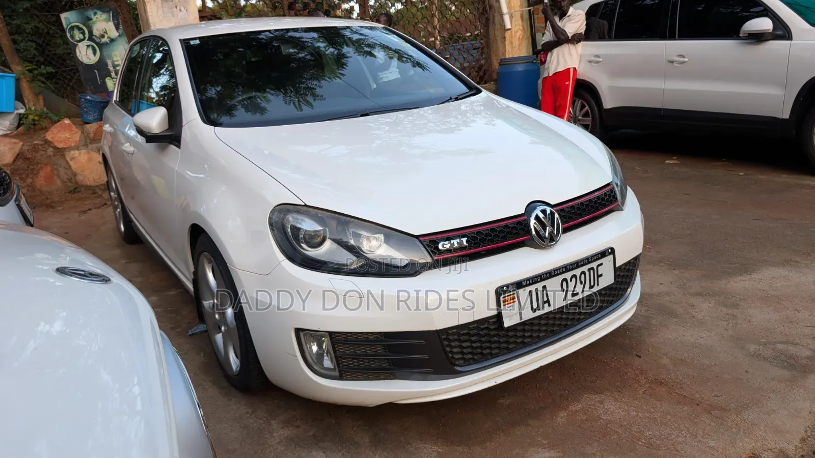 Volkswagen Golf GTI 2011 White