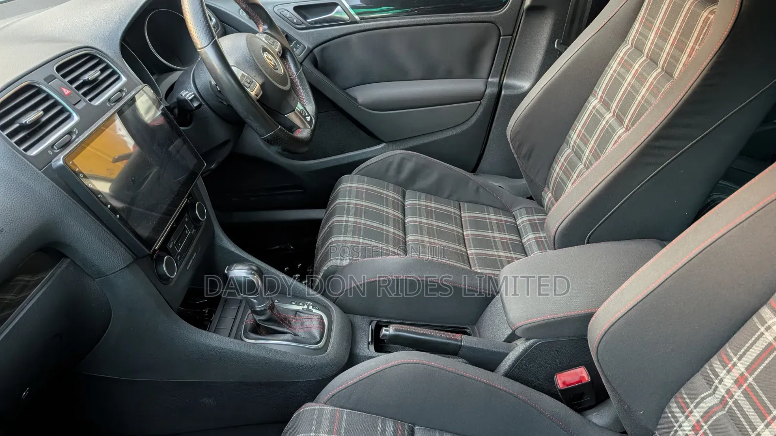 Volkswagen Golf GTI 2011 White
