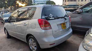 Toyota Corolla Spacio 1.5 X 2004 Silver