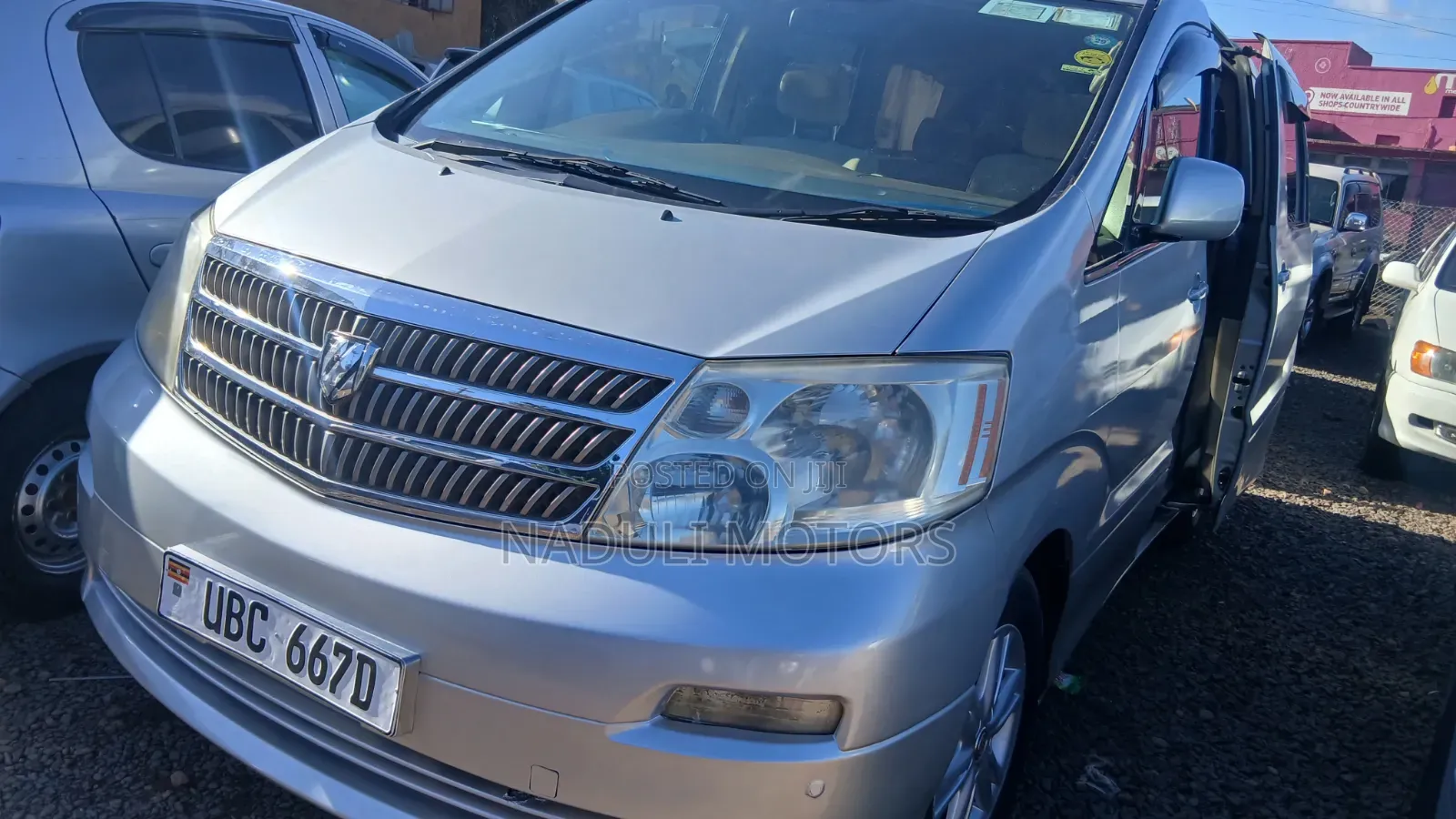 Toyota Alphard 2005 Silver