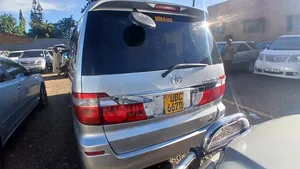 Toyota Alphard 2005 Silver