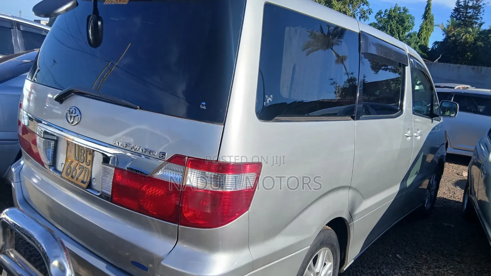 Toyota Alphard 2005 Silver