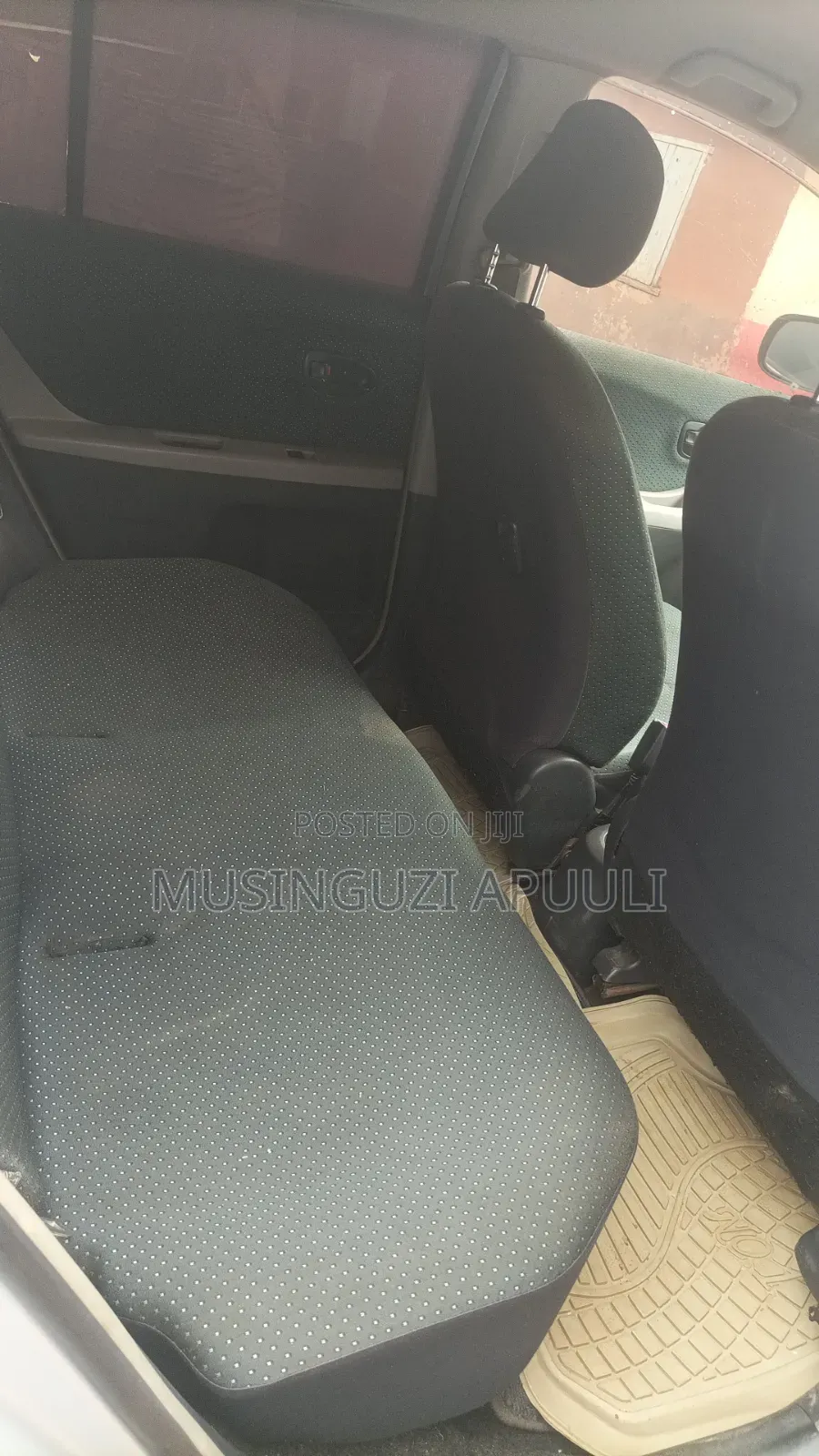 Toyota Vitz 2006 Silver