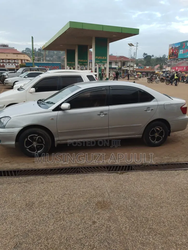 Toyota Premio 2004 Silver