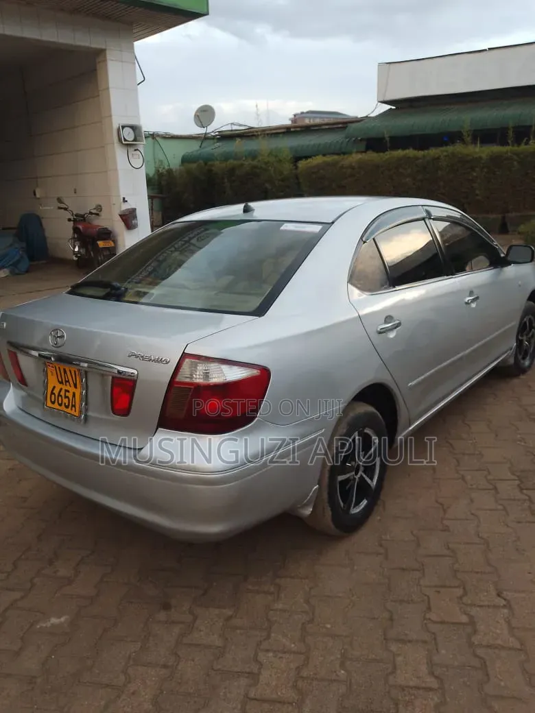 Toyota Premio 2004 Silver