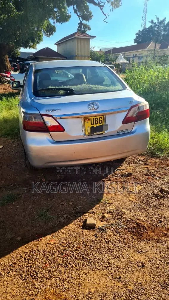 Toyota Premio 2009 Silver