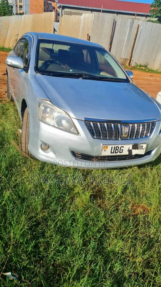 Toyota Premio 2009 Silver