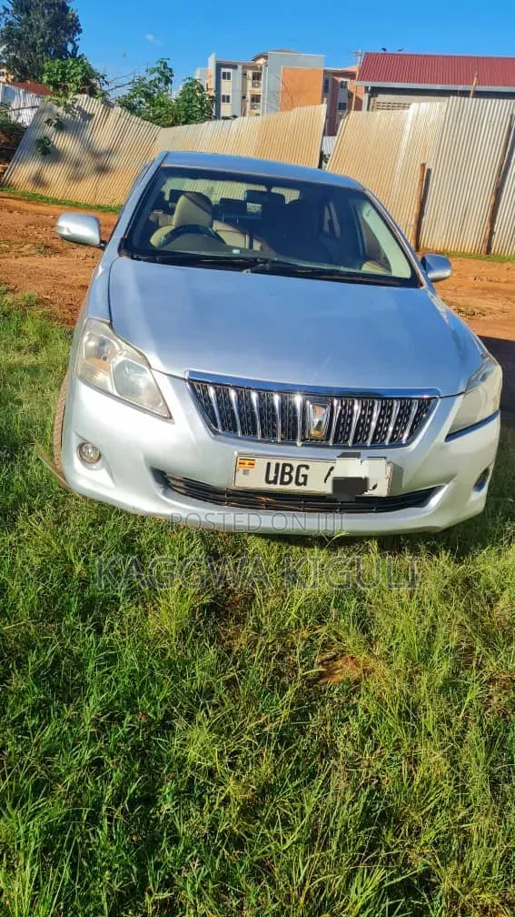Toyota Premio 2009 Silver