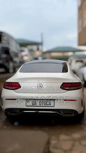 Mercedes-Benz C200 2017 White