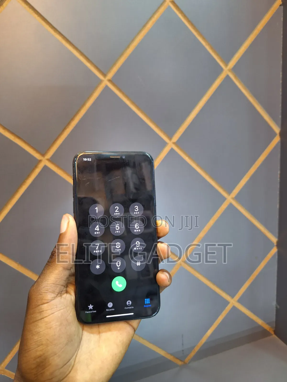 Apple iPhone X 64 GB Black