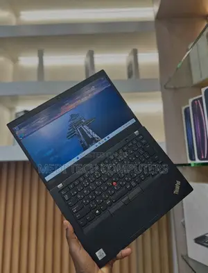 Laptop Lenovo ThinkPad T14s Gen 2 8GB Intel Core i5 SSD 256GB
