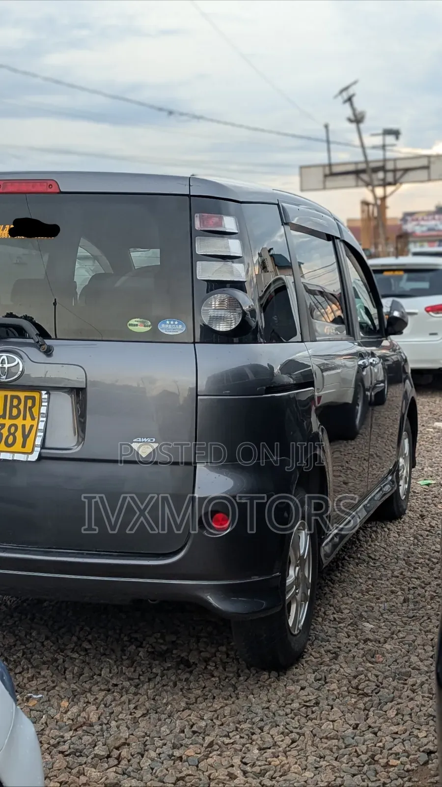 Toyota Sienta 1.5 AWD 2009 Gray
