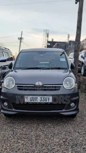 Toyota Sienta 1.5 AWD 2009 Gray