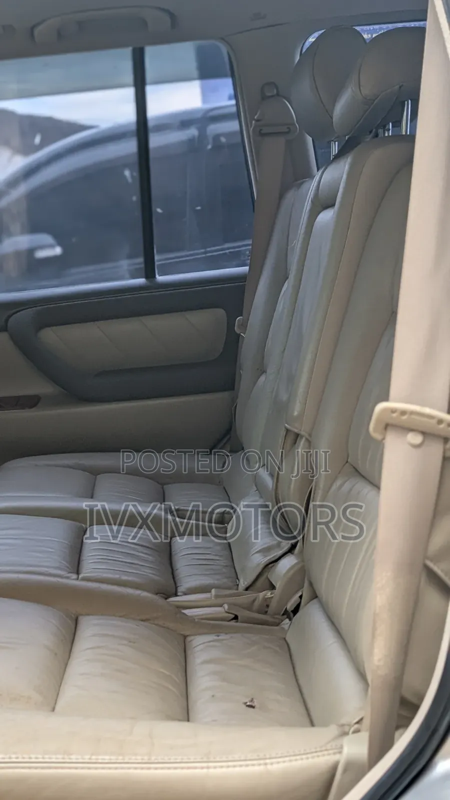 Toyota Land Cruiser 90 2002 Silver