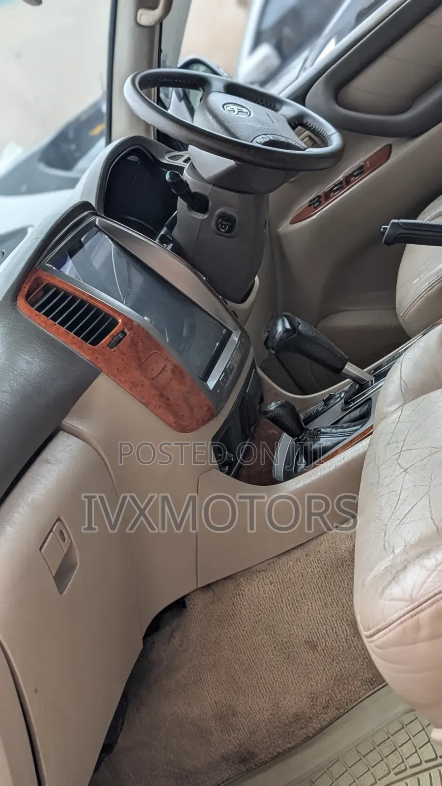Toyota Land Cruiser 90 2002 Silver