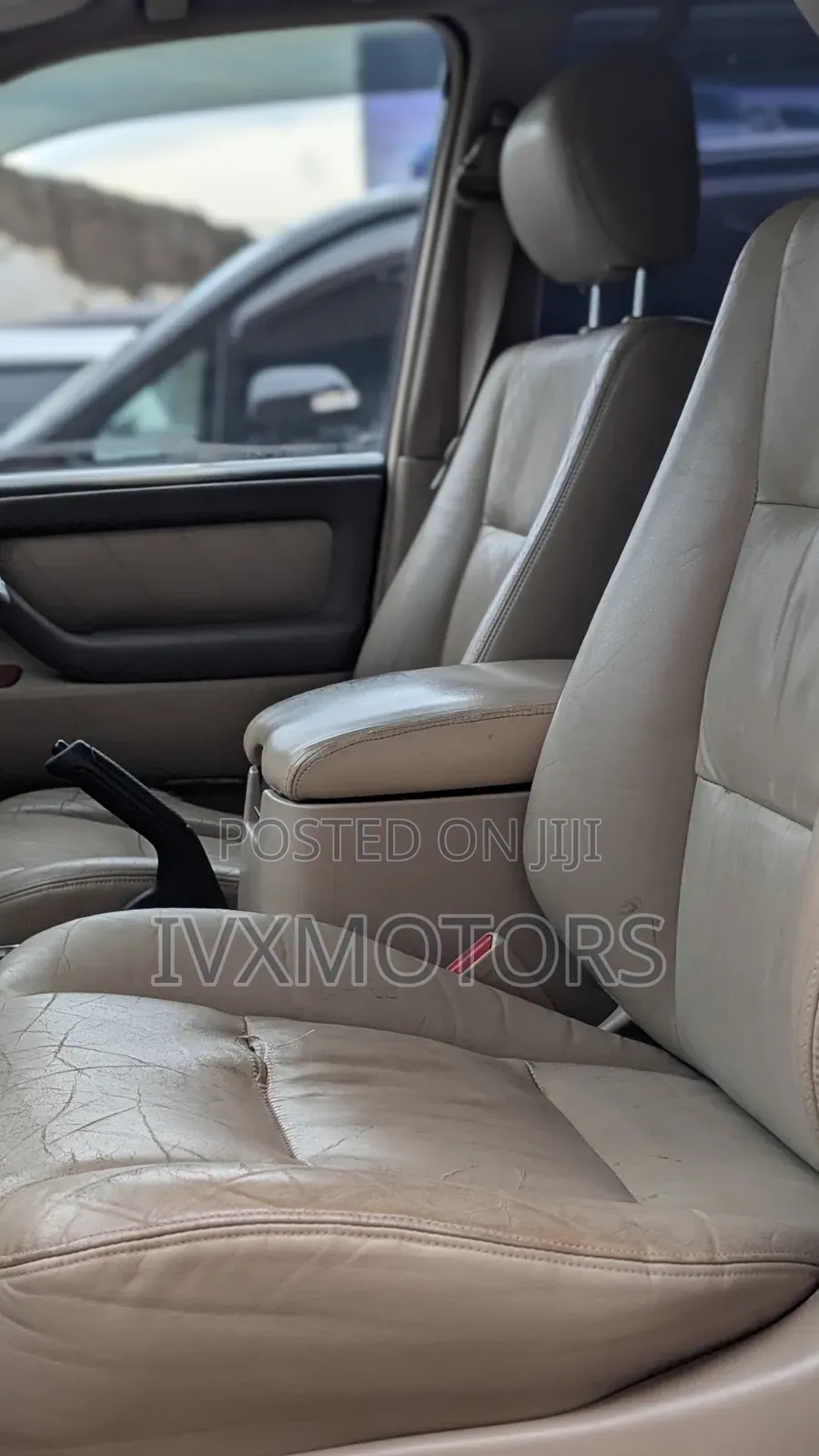 Toyota Land Cruiser 90 2002 Silver