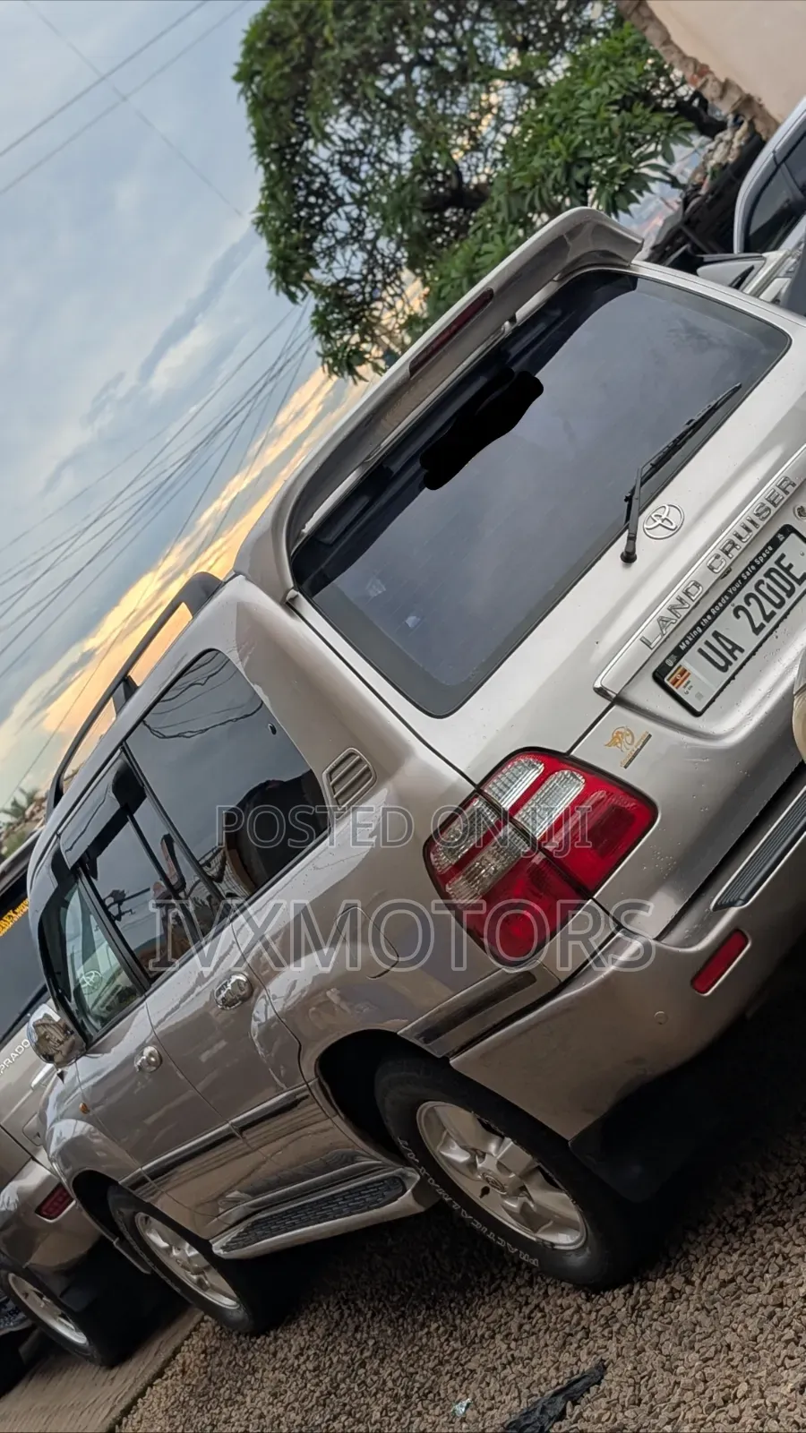 Toyota Land Cruiser 90 2002 Silver