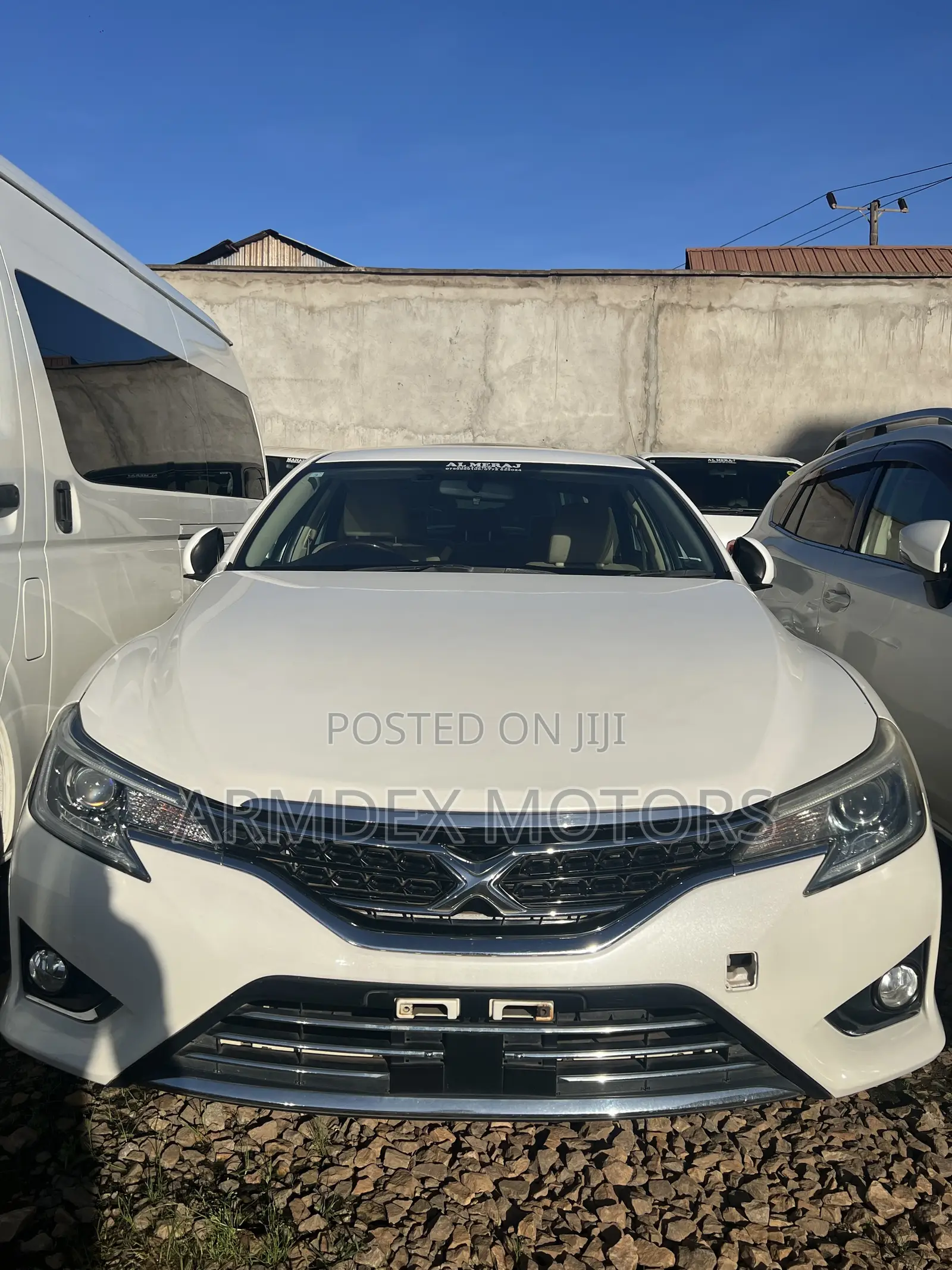 Toyota Mark X 2.5 AWD 2015 White