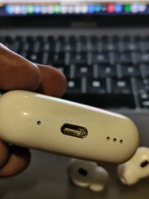 AirPods Type C