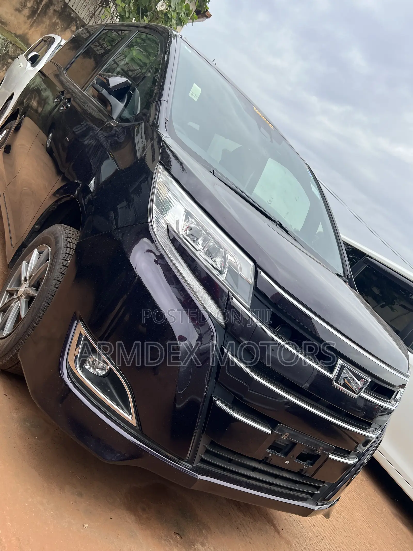 Toyota Noah 2020 Maroon