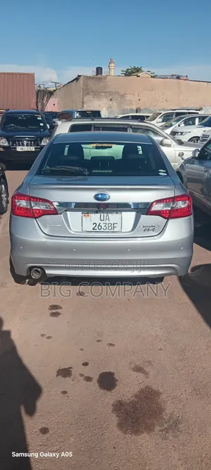 Subaru Legacy 2.5i AWD 2017 Silver